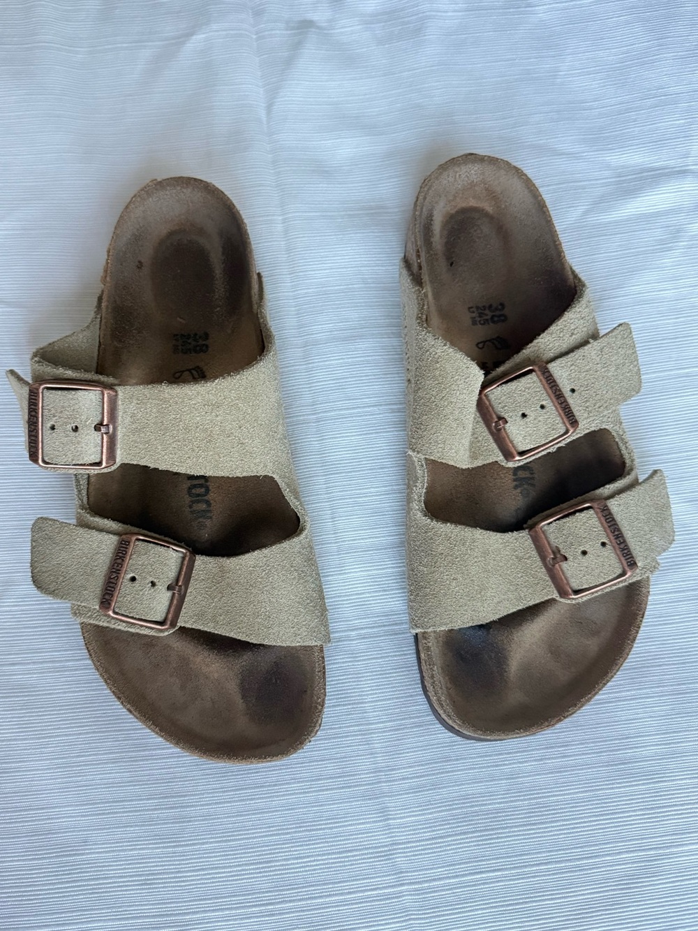 GREAT CONDITION Birkenstock Arizona Two-Strap Suede Sandals in taupe tan